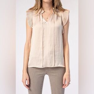 Frame NWT Pleated Sleeve Key Hole Tie Neck Satin Top In Parchment Sz XS
